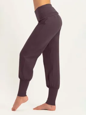 Urban Goddess Devi Yoga Pants - Berry Urban Goddess Devi Yoga Pants - Berry